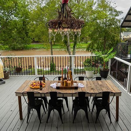 Chateau Royale, Pet Friendly, On Bayou, Downtown! New Iberia Esterno foto