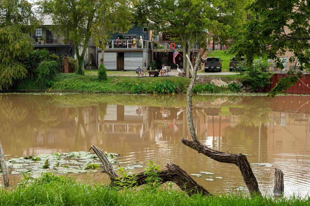 Chateau Royale, Pet Friendly, On Bayou, Downtown! New Iberia Esterno foto