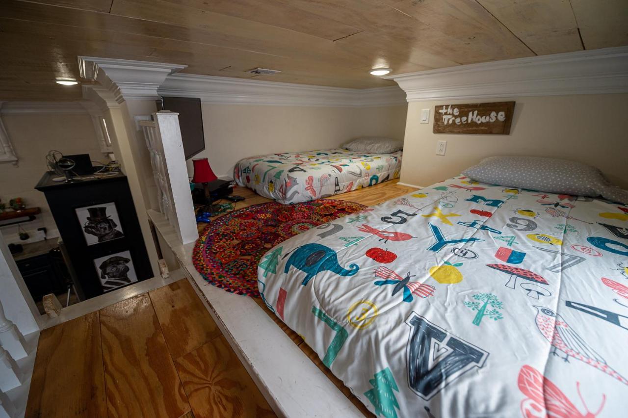 Chateau Royale, Pet Friendly, On Bayou, Downtown! New Iberia Esterno foto